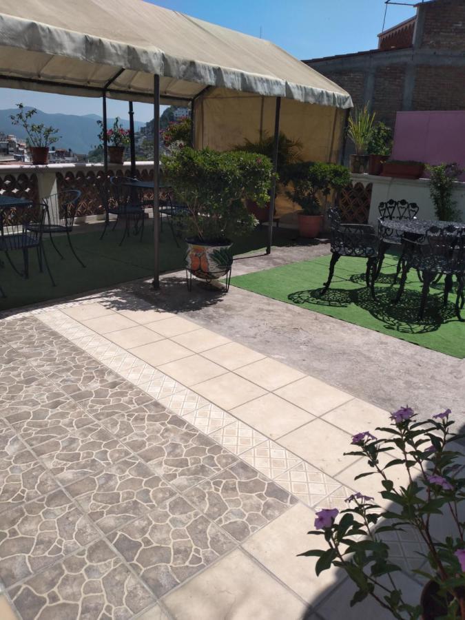 Hotel Las Palomas Taxco de Alarcon Exterior photo